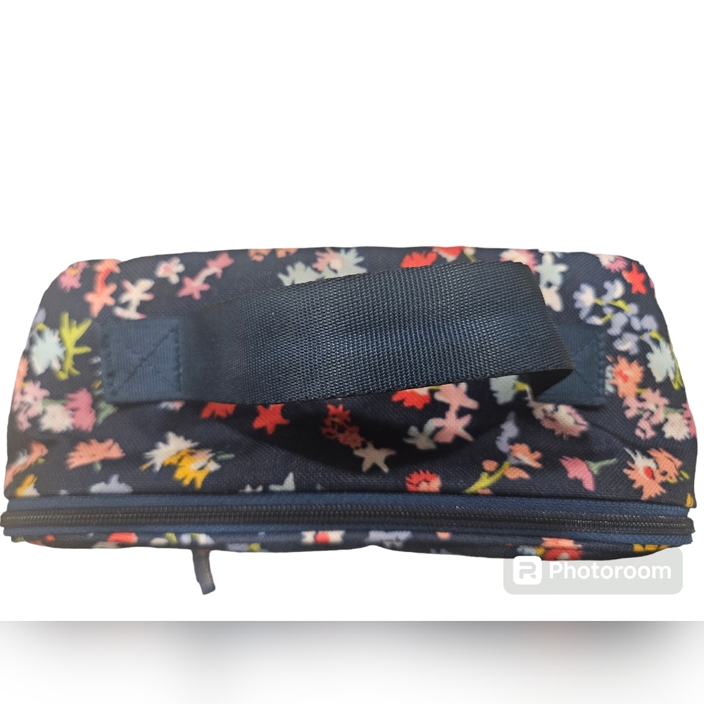 Vera Bradley Lunchbox Scattered Wildflowers With Dark Blue Back Ground - Picture 3 of 11